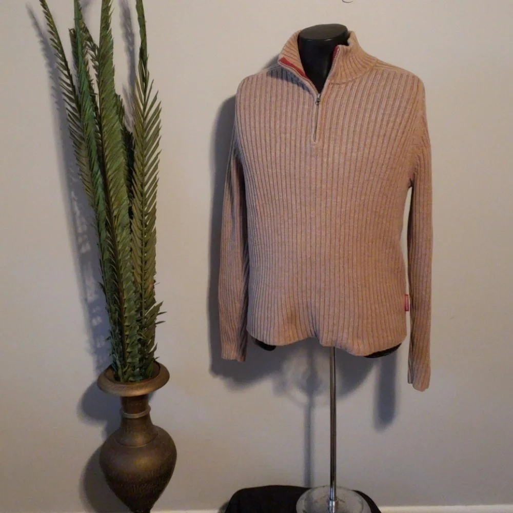 Abercrombie and Fitch 3/4 zip tan sweater